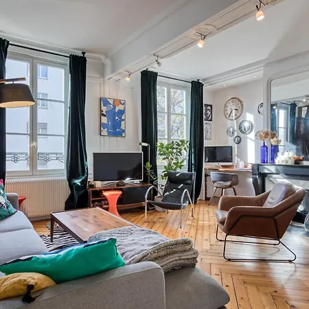Apartment Gerard Avec Parking Prive Rouen
